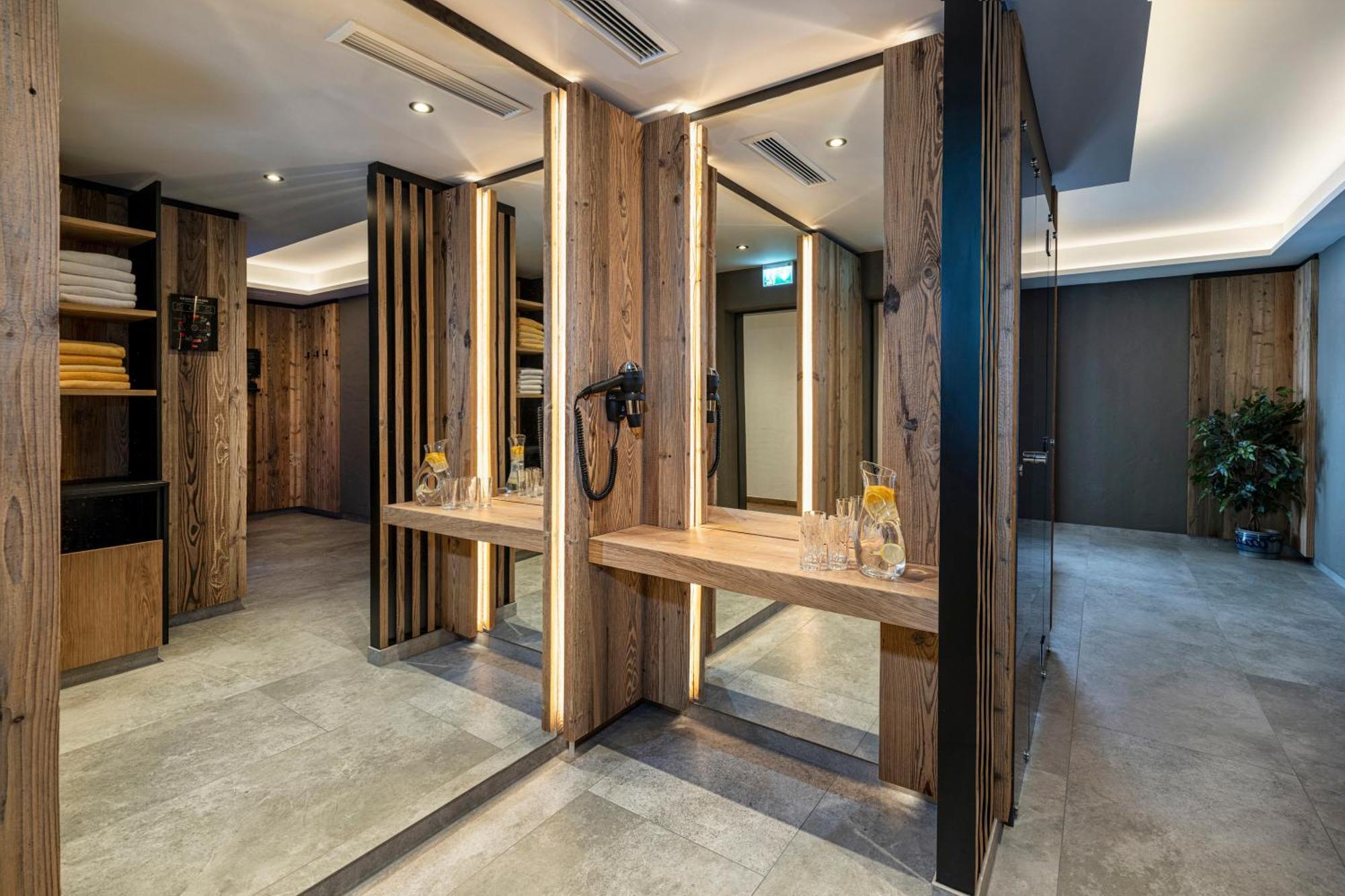 Aparthotel Weningeralm Obertauern Bagian luar foto